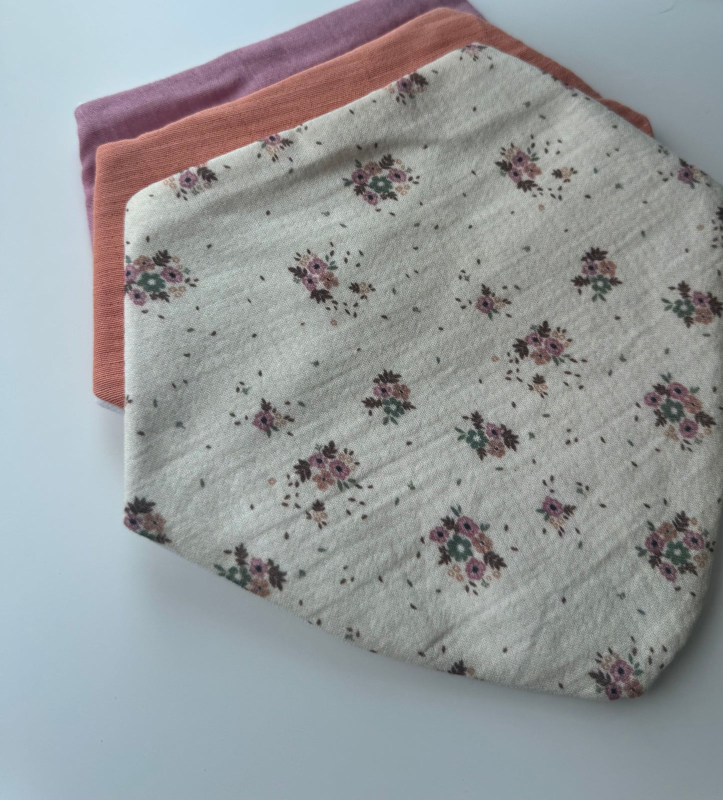 Set of 3 Waterproof Bibs – For Baby Girls