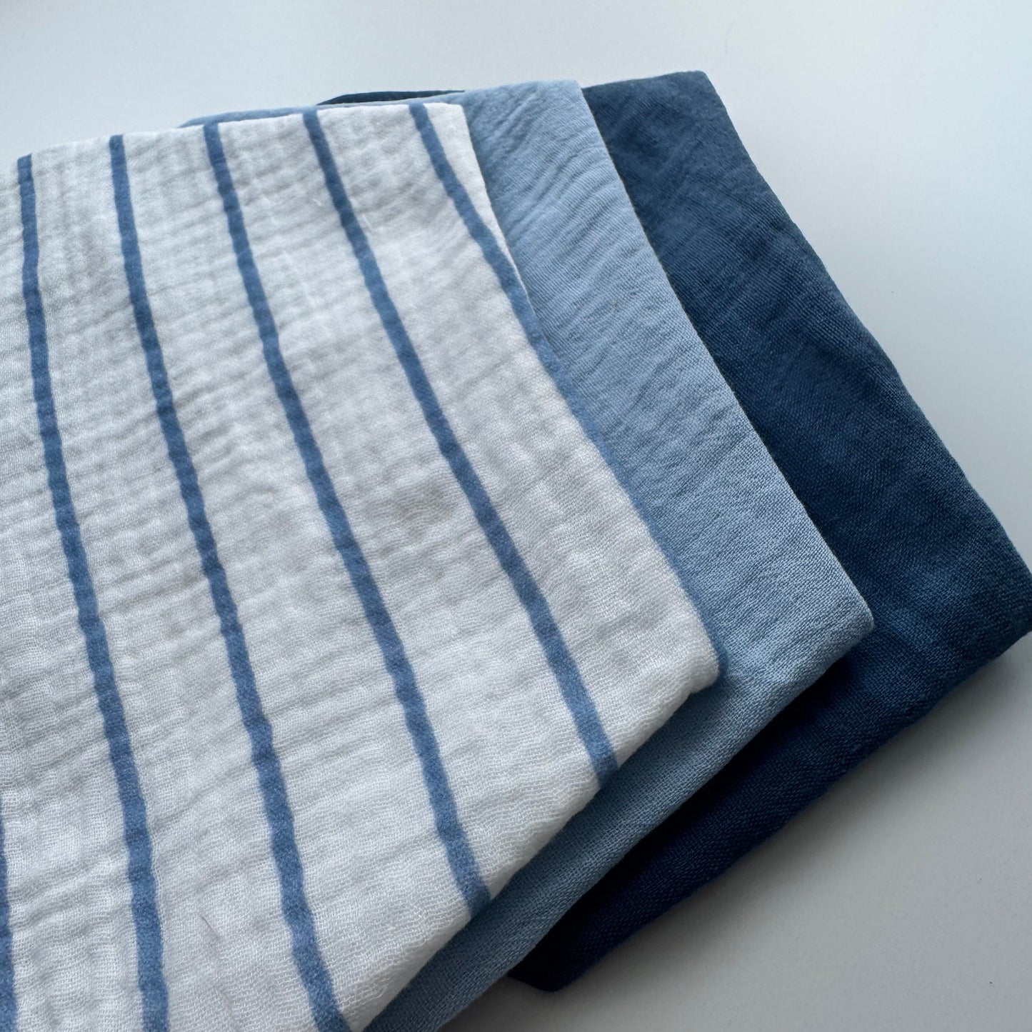 Set of 3 Waterproof Bibs – For Baby Boy