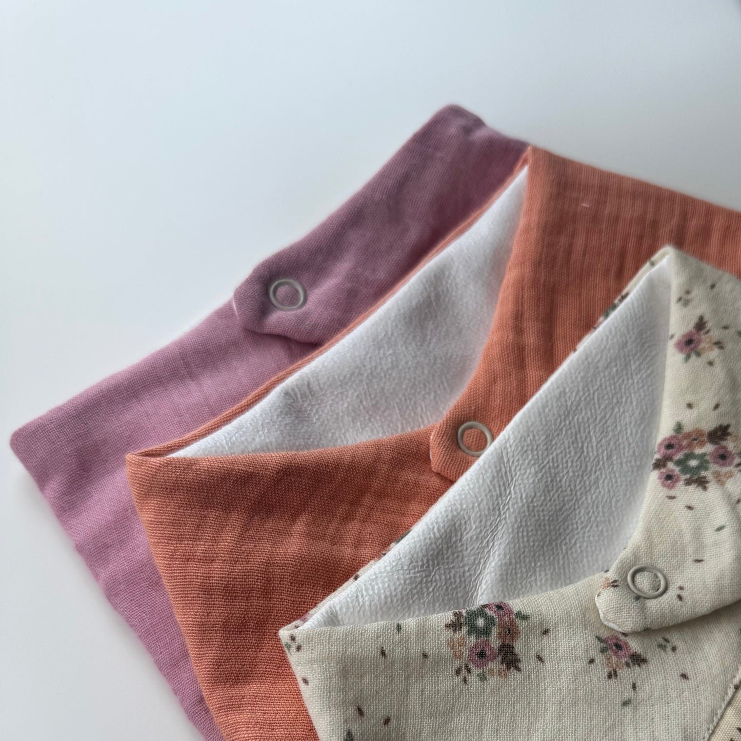 Set of 3 Waterproof Bibs – For Baby Girls